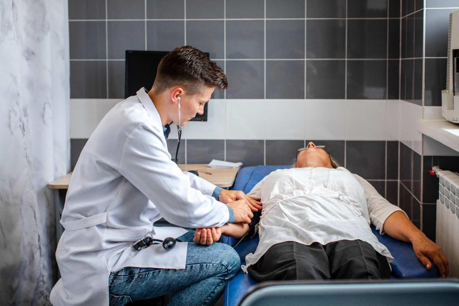 Best Piles Treatment Hospital in Delhi