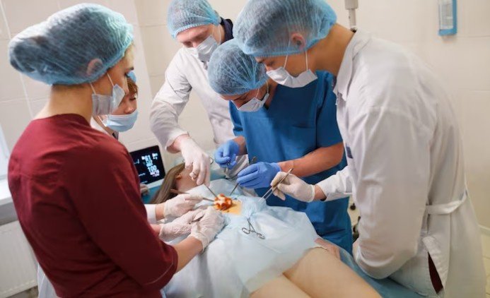 Best Gynecology Surgeon in New Delhi